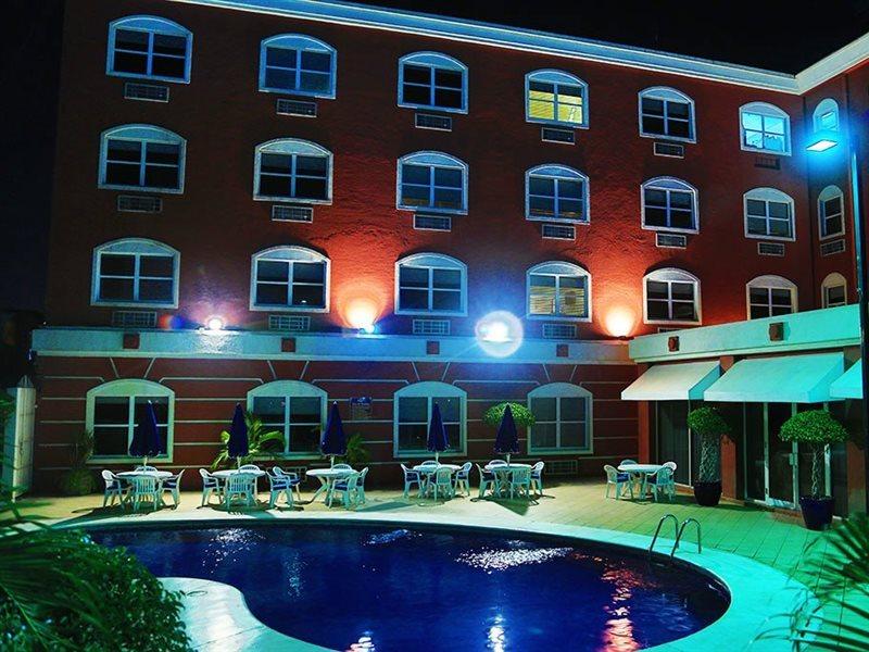 Seminole Plaza Hotel Managua Buitenkant foto