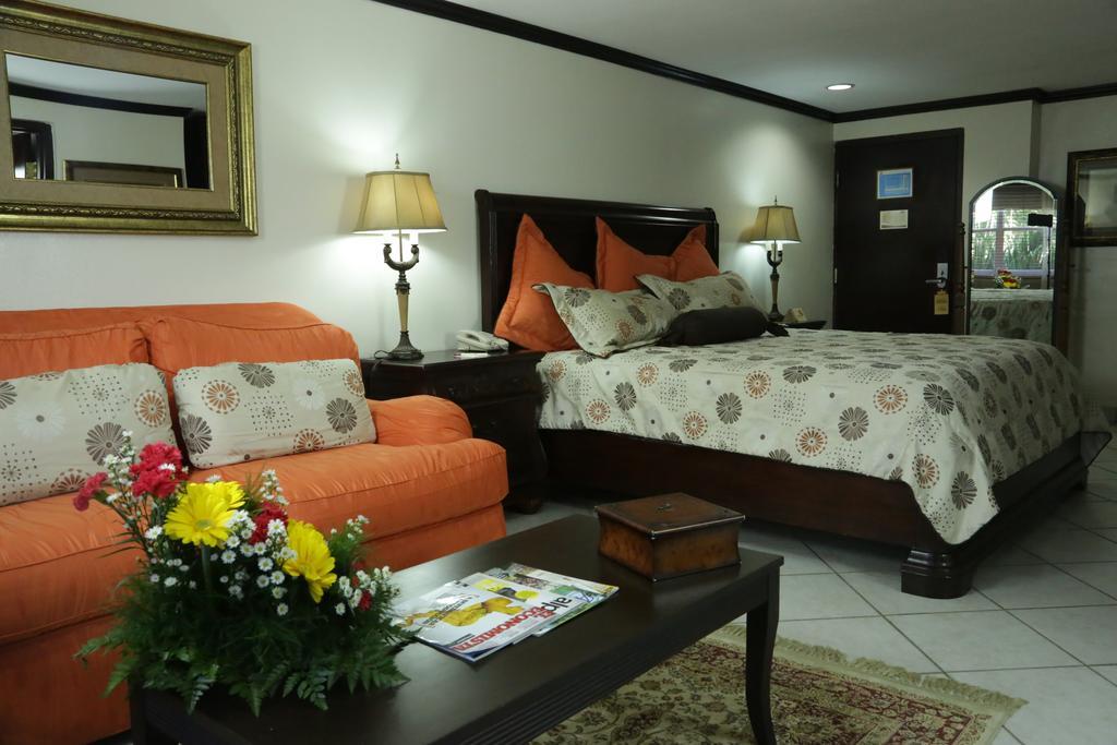 Seminole Plaza Hotel Managua Buitenkant foto