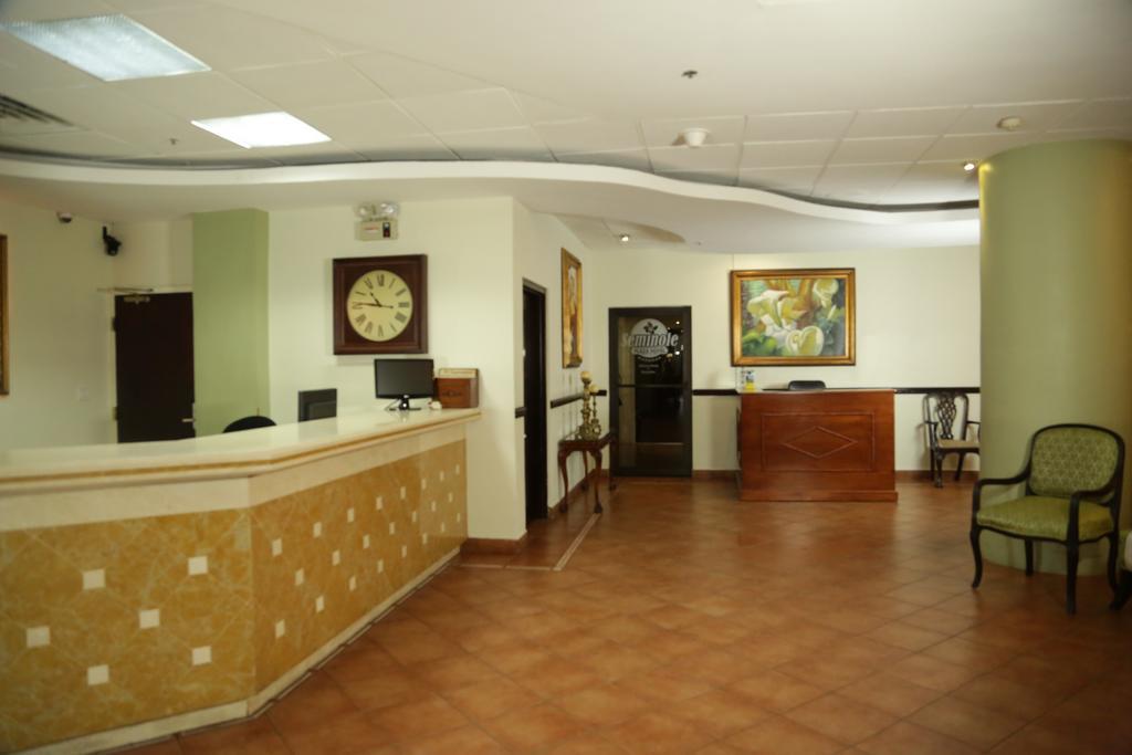 Seminole Plaza Hotel Managua Buitenkant foto