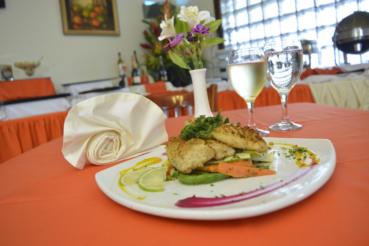 Seminole Plaza Hotel Managua Buitenkant foto